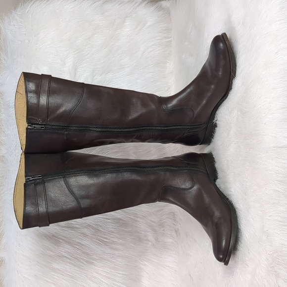 Frye Molly Button Riding Boot Tall 8 - Picture 5 of 12